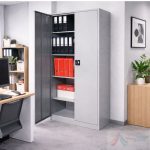 Fișet metalic cu 4 polițe